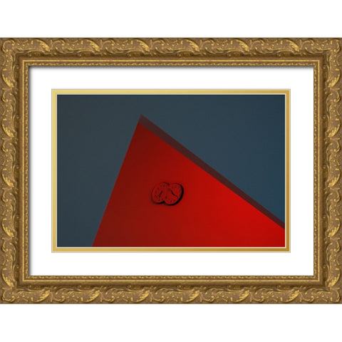 Information acquisition Gold Ornate Wood Framed Art Print with Double Matting by Guan, Xiaopeng