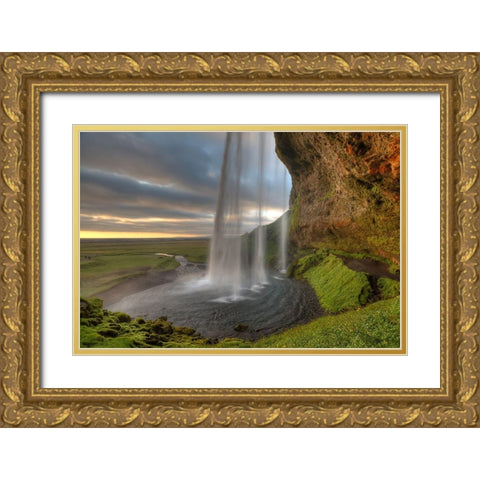 The Curtrain Gold Ornate Wood Framed Art Print with Double Matting by Eichelberg, Amnon