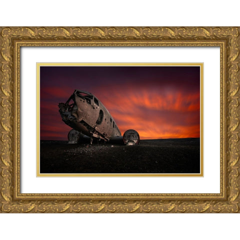 The Dakota Beach Gold Ornate Wood Framed Art Print with Double Matting by Eric, Schaeffer