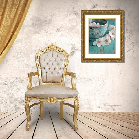 Fleurs de cerisiers Gold Ornate Wood Framed Art Print with Double Matting by Fox, Susan