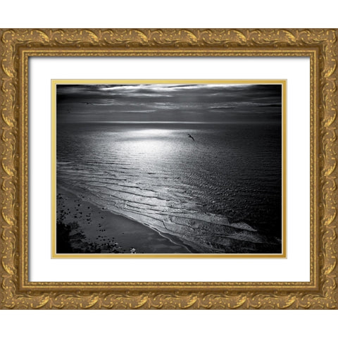 Cap Blanc-Nez Gold Ornate Wood Framed Art Print with Double Matting by de Lattre, Pascal