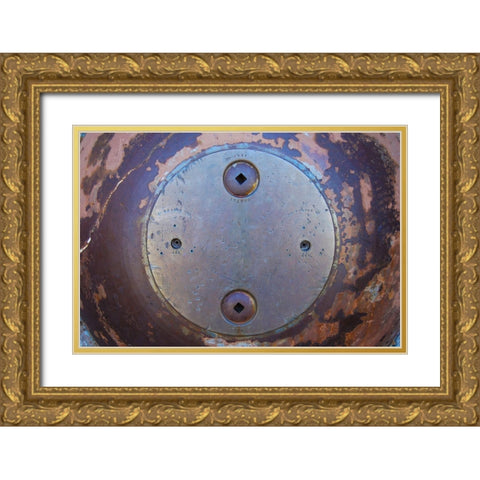 End Cap Gold Ornate Wood Framed Art Print with Double Matting by Grayscale