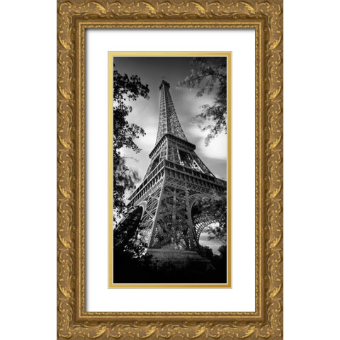 Eiffel Turm II Gold Ornate Wood Framed Art Print with Double Matting by Seidel, Leo
