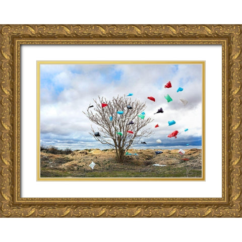 Pause NÃºmero V Gold Ornate Wood Framed Art Print with Double Matting by Vallinas Prieto, Miguel