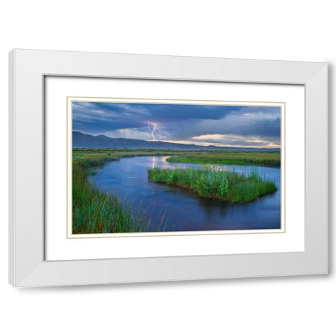 Benton Crossing I White Modern Wood Framed Art Print with Double Matting by Geistweite, Mark