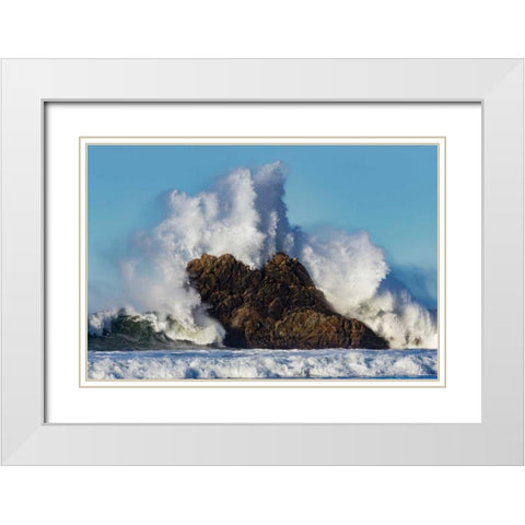 Cayucos Waves II White Modern Wood Framed Art Print with Double Matting by Peterson, Lee