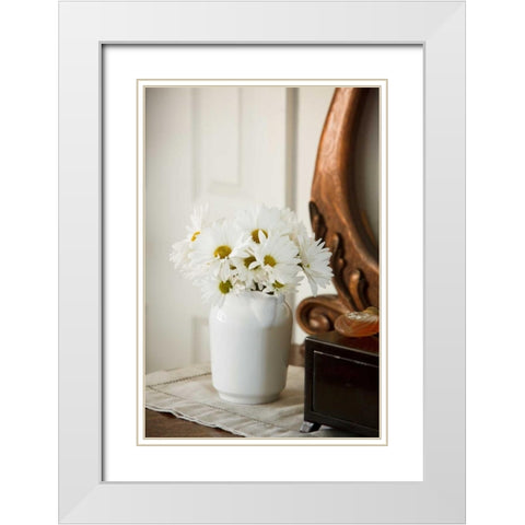 Daisy Bouquet II White Modern Wood Framed Art Print with Double Matting by Clayton-Thompson, Philip