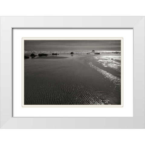 Seashore Serenity III BW White Modern Wood Framed Art Print with Double Matting by Geyman, Vitaly