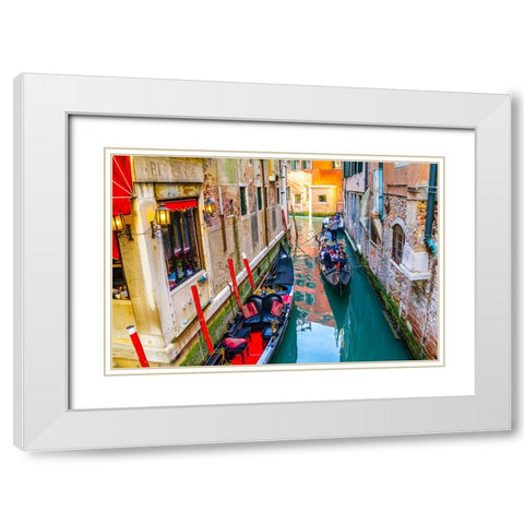 _SAM0952 White Modern Wood Framed Art Print with Double Matting by Heine, Ben