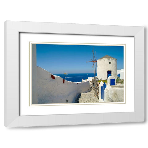 _SAM4346 White Modern Wood Framed Art Print with Double Matting by Heine, Ben