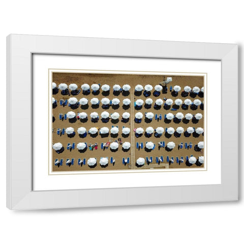 Aumitcanan - Summer White Modern Wood Framed Art Print with Double Matting by 1x