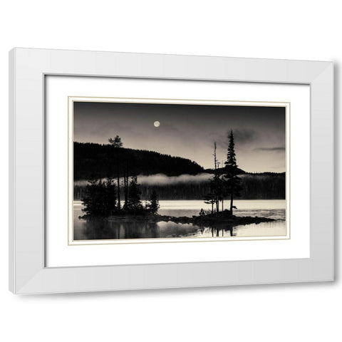 Full Moon At Waldo White Modern Wood Framed Art Print with Double Matting by Horsfall, Gary