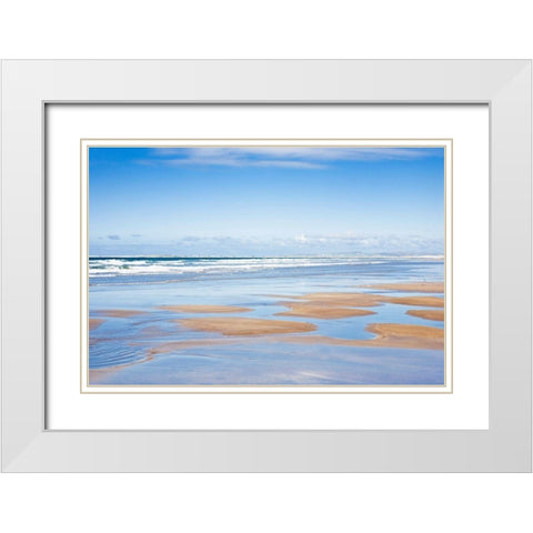 Fermoyle White Modern Wood Framed Art Print with Double Matting by Leprince, Vincent