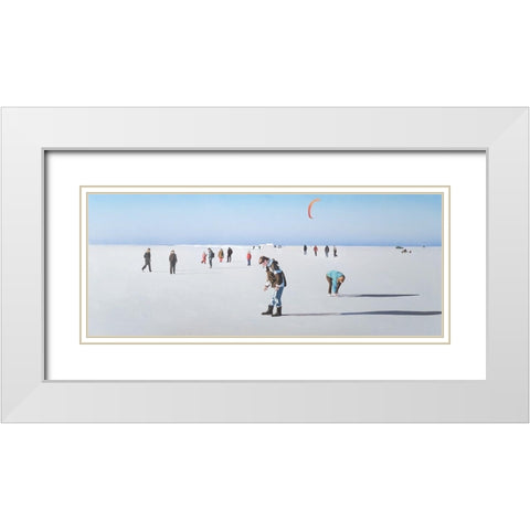 Wintersonntag am Strand White Modern Wood Framed Art Print with Double Matting by Kock, Bernhard