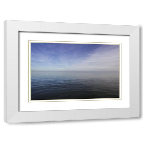 Horizont und Licht VIII White Modern Wood Framed Art Print with Double Matting by Rossmeissl, Gerhard