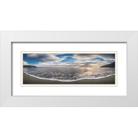 Onda del mattino White Modern Wood Framed Art Print with Double Matting by Fulvio, Ferrua