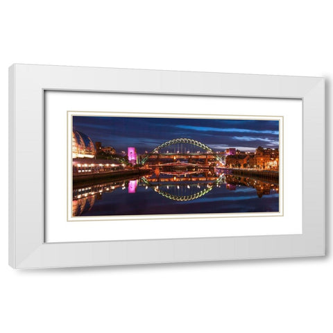 The Tyne bridge - Neacastle Upon Tyne White Modern Wood Framed Art Print with Double Matting by Frank, Assaf