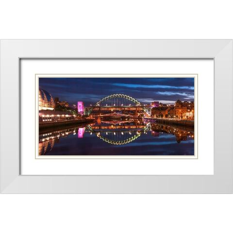 The Tyne bridge - Neacastle Upon Tyne White Modern Wood Framed Art Print with Double Matting by Frank, Assaf