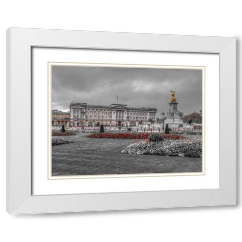 Buckingham Palace and St James Park, London White Modern Wood Framed Art Print with Double Matting by Frank, Assaf