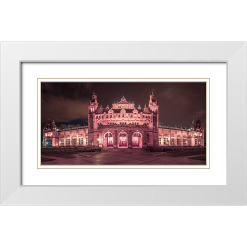 AF20121004 Glasgow 248PC08 White Modern Wood Framed Art Print with Double Matting by Frank, Assaf