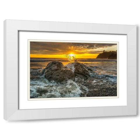 Splash I White Modern Wood Framed Art Print with Double Matting by Kostka, Vladimir