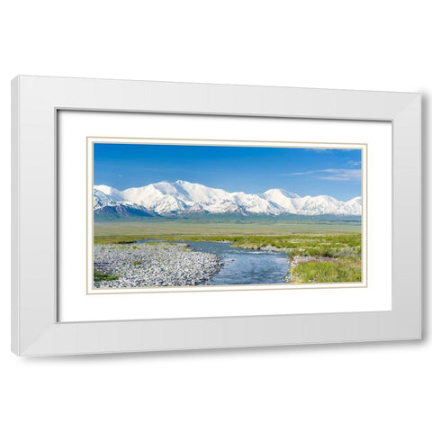 Peak Pik Lenin or Kullai abu-ali ibn Sino and Pik Dserschinski Alay Valley  White Modern Wood Framed Art Print with Double Matting by Zwick, Martin