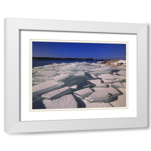 Canada, Ontario, Rossport, Lake Superior White Modern Wood Framed Art Print with Double Matting by Grandmaison, Mike