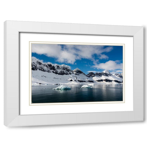 A view of the mountain peaks of Burgerbukta White Modern Wood Framed Art Print with Double Matting by Pitamitz, Sergio