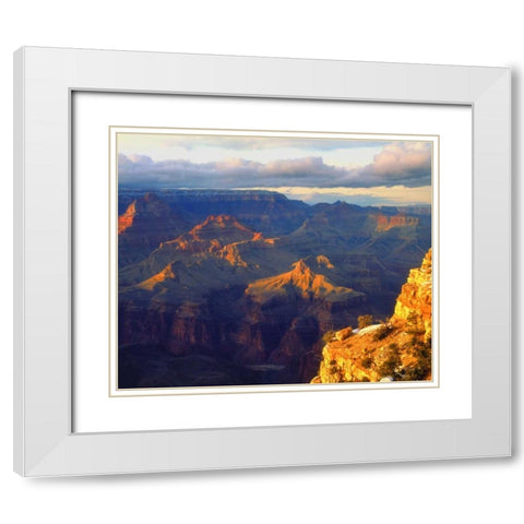 USA, Arizona, Grand Canyon NP in winter White Modern Wood Framed Art Print with Double Matting by Talbot Frank, Christopher