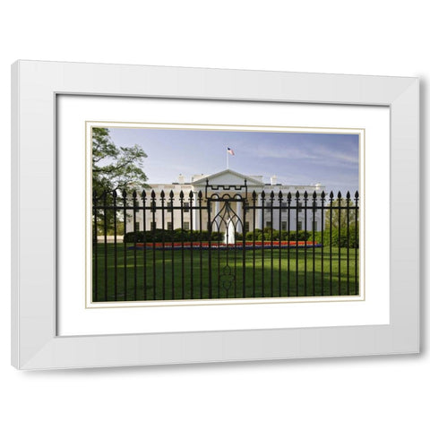 USA, Washington, DC -the Whitehouse White Modern Wood Framed Art Print with Double Matting by Flaherty, Dennis