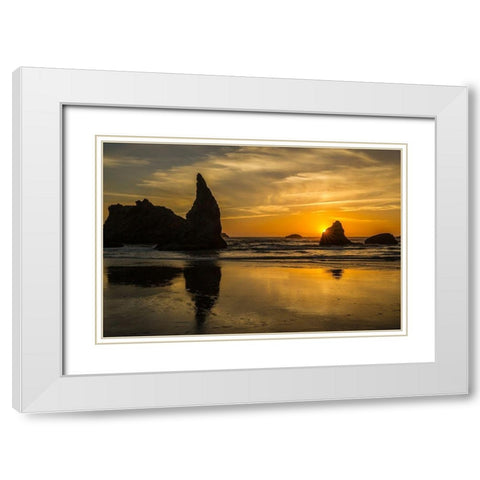 Oregon-Bandon Beach-Wizards Hat-sunset-sun star White Modern Wood Framed Art Print with Double Matting by Jaynes Gallery
