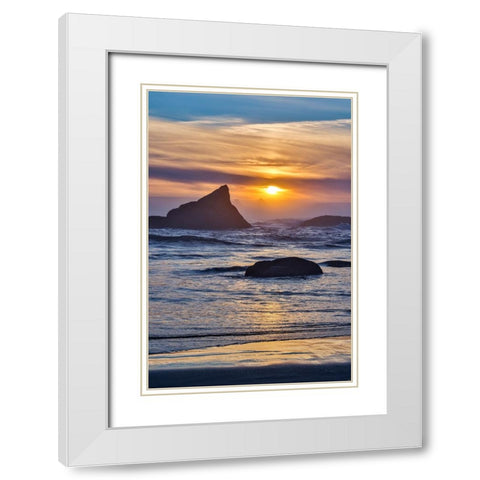 Usa-Oregon-Bandon Bandon Beach-Sunset at the Beach White Modern Wood Framed Art Print with Double Matting by Looney, Hollice