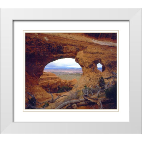 USA, Utah, An Arch in Arches NP White Modern Wood Framed Art Print with Double Matting by Talbot Frank, Christopher