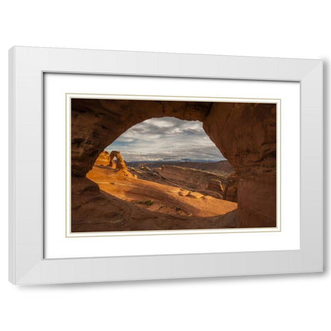UT, Arches NP Delicate Arch at sunset White Modern Wood Framed Art Print with Double Matting by Illg, Cathy and Gordon