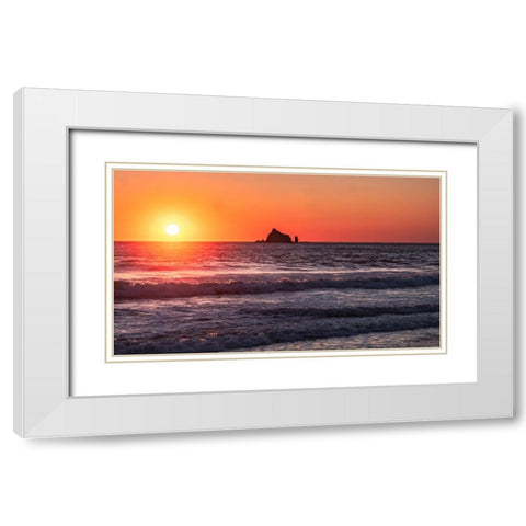 USA-Washington-Rialto Beach sunset White Modern Wood Framed Art Print with Double Matting by Theodore, George and Marilu