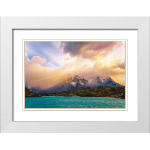 The Wait White Modern Wood Framed Art Print with Double Matting by Guevara Vivanco, Carlos