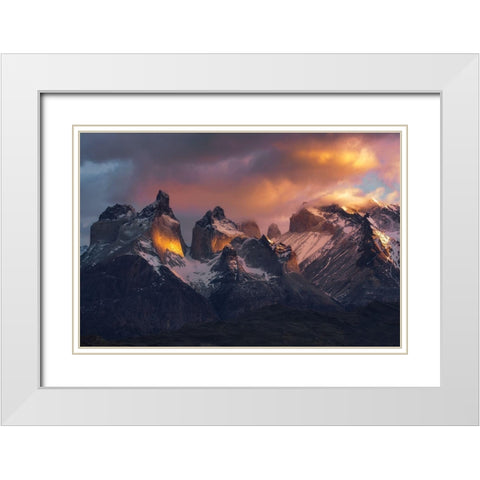 Eyes And Heart-Soul White Modern Wood Framed Art Print with Double Matting by Guevara Vivanco, Carlos