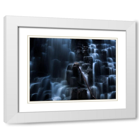 The One White Modern Wood Framed Art Print with Double Matting by Shi, Fei