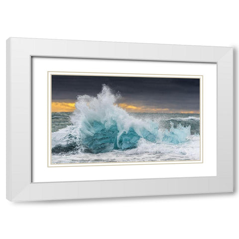 Icy Wave White Modern Wood Framed Art Print with Double Matting by Pelissier, Marc