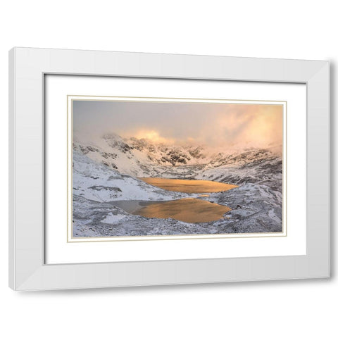 The Light White Modern Wood Framed Art Print with Double Matting by Mierzejewski, Krzysztof