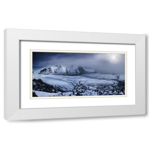 Wanderer White Modern Wood Framed Art Print with Double Matting by F. Turienzo, Carlos