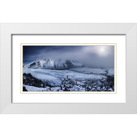 Wanderer White Modern Wood Framed Art Print with Double Matting by F. Turienzo, Carlos