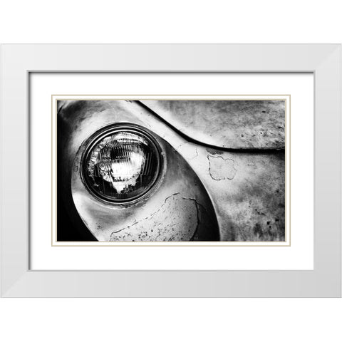 Dead Alfa R. White Modern Wood Framed Art Print with Double Matting by Hartlieb, Jurgen
