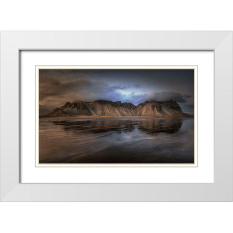 Frozen In Autumn White Modern Wood Framed Art Print with Double Matting by Dingemans, Saskia