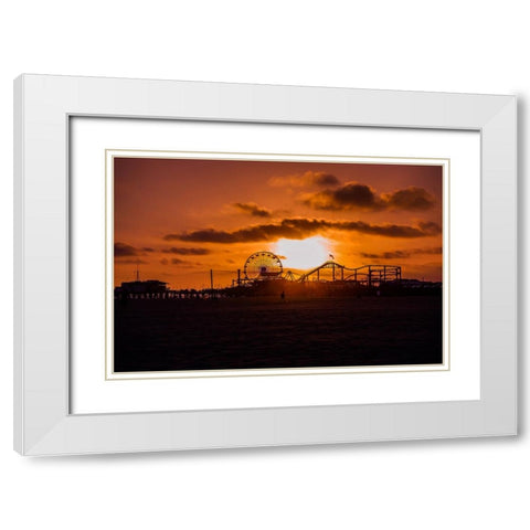 Sunset Of Santa Monica White Modern Wood Framed Art Print with Double Matting by Fernandez Del, Sergio