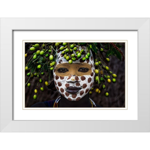 Surma Girl-Ii White Modern Wood Framed Art Print with Double Matting by Inazio Kuesta, Joxe