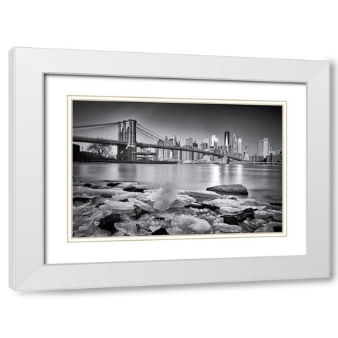 New York - Brooklyn Bridge White Modern Wood Framed Art Print with Double Matting by Froyda, Martin