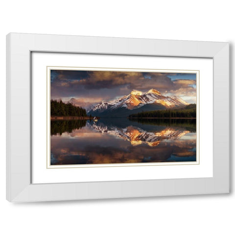 Maligne White Modern Wood Framed Art Print with Double Matting by Pablo De, Juan