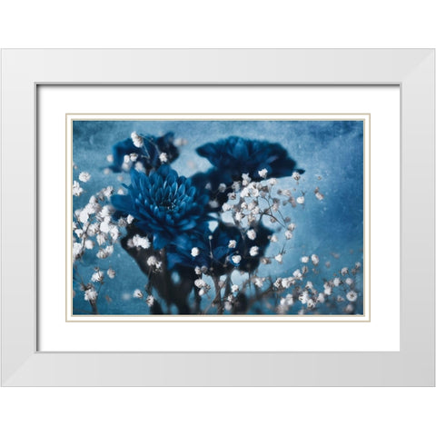 Dahlia White Modern Wood Framed Art Print with Double Matting by Kreiten, Mike