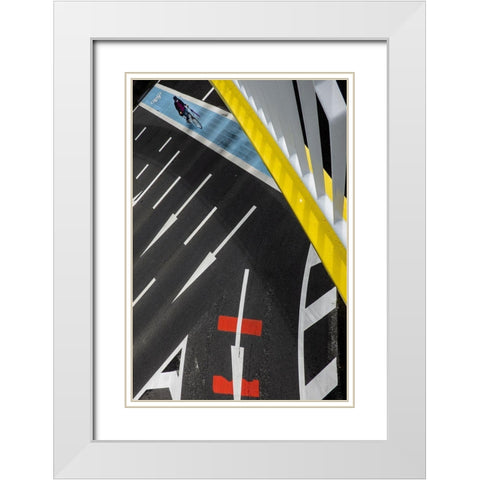 Tricolor White Modern Wood Framed Art Print with Double Matting by Hashimoto, Tetsuya
